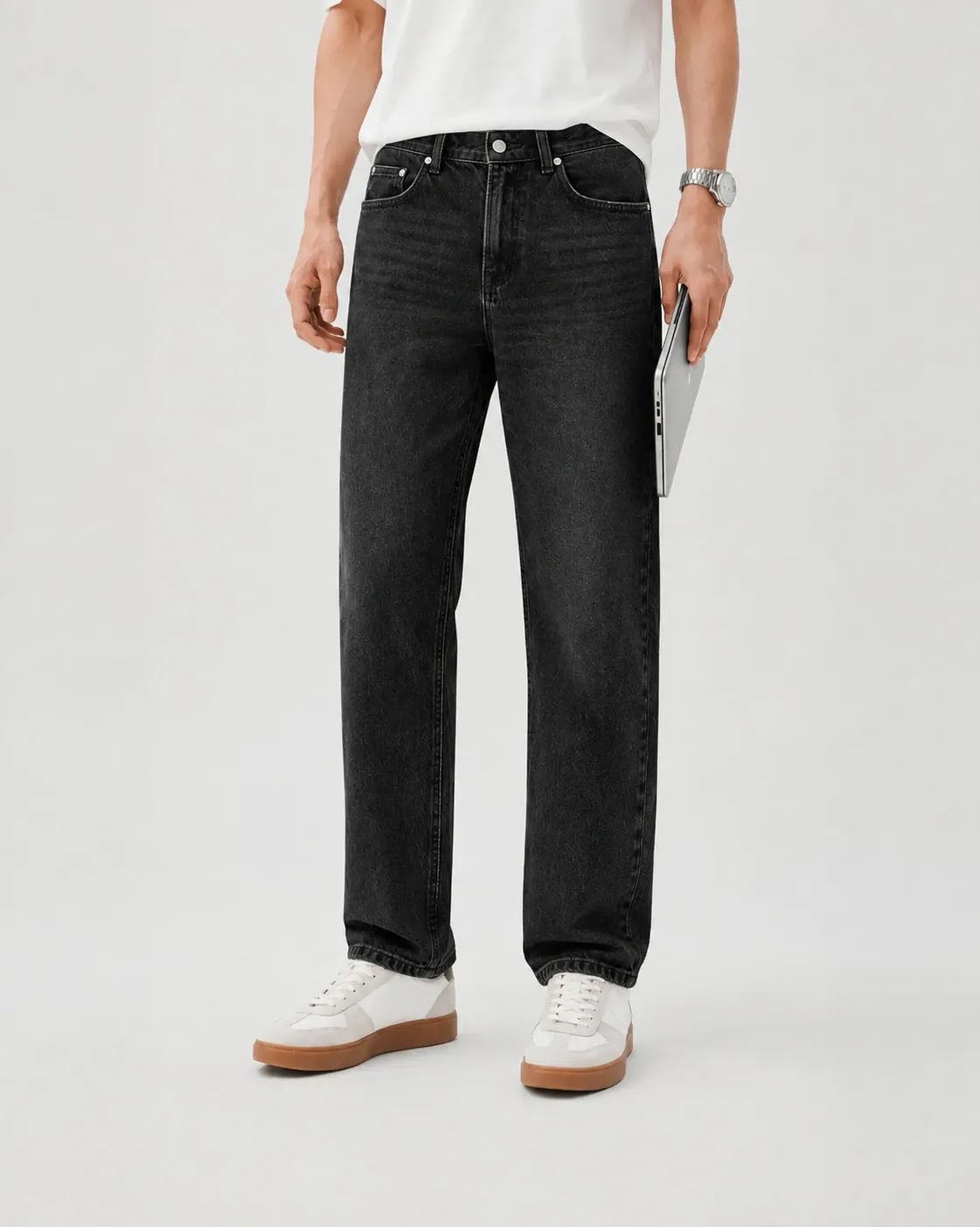 Essential Relaxed Jeans image thumbnail 2